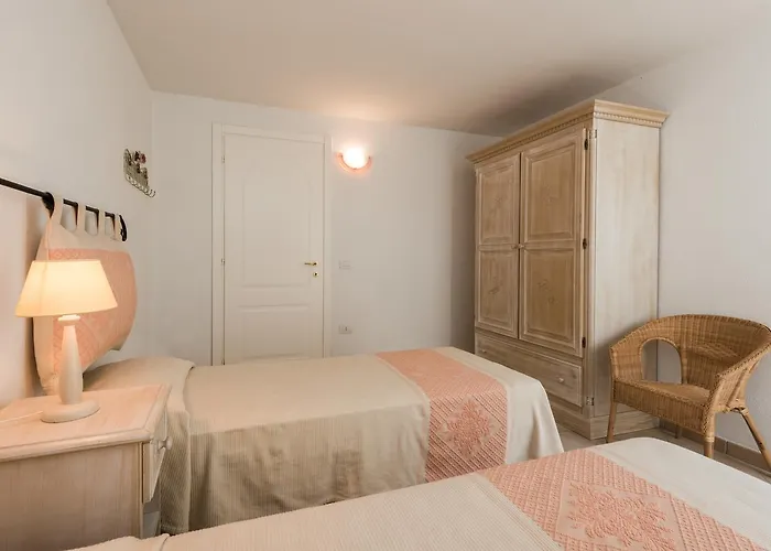 Apartament In S'abba E Sa Pedra Complex With Pool Golfo Aranci