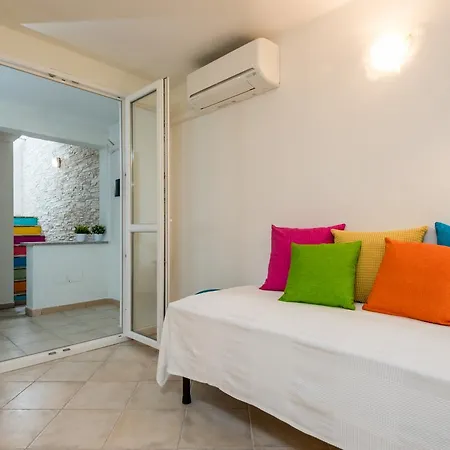 Apartment In S'abba E Sa Pedra With Pool Golfo Aranci